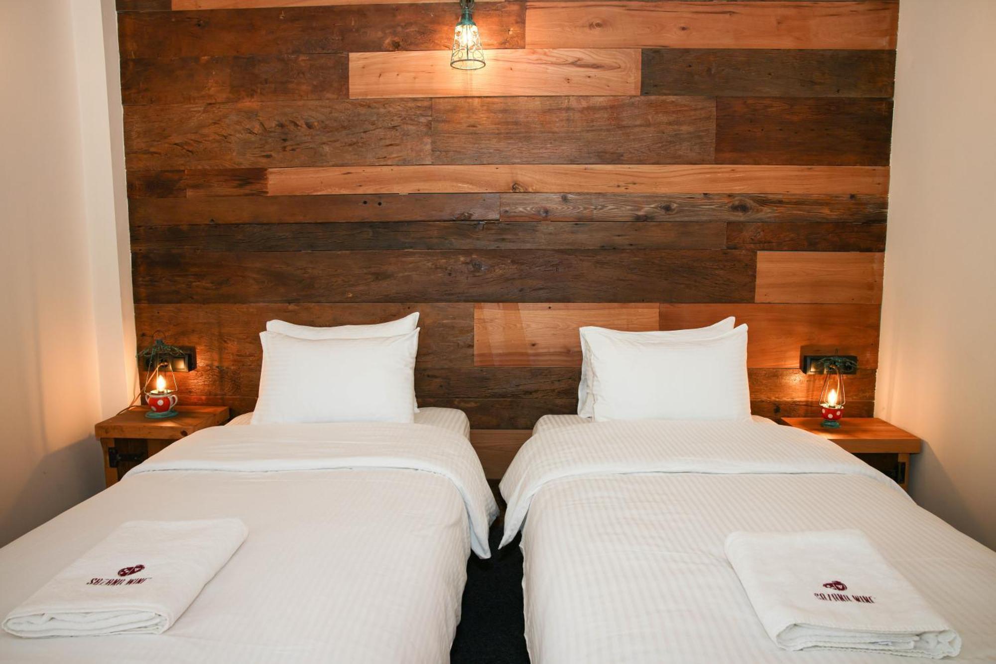 Ethno Sazano Hotel エクステリア 写真